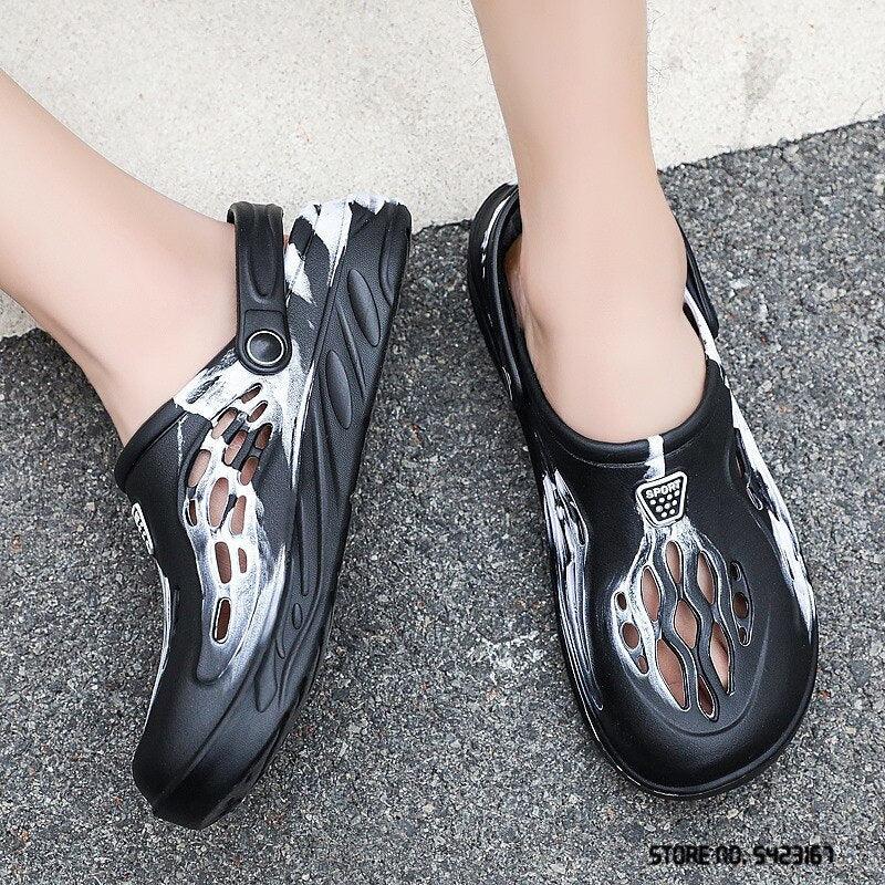 Fashion Men Sandals Summer Hole Rubber Clogs Garden Shoes Beach Flat Slippers Slip On Beach Sandals Lightweight Slippers Water Shoes Stevvex