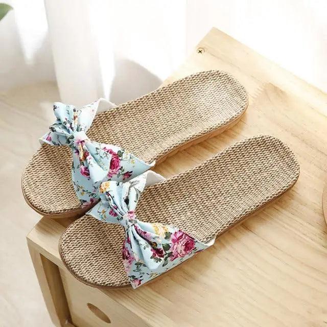 Fashion Woman Beach Floral Pattern Butterfly Knot Slippers Unique Flat Flip Flops Design For Women Outdoor Home Slippers Stevvex