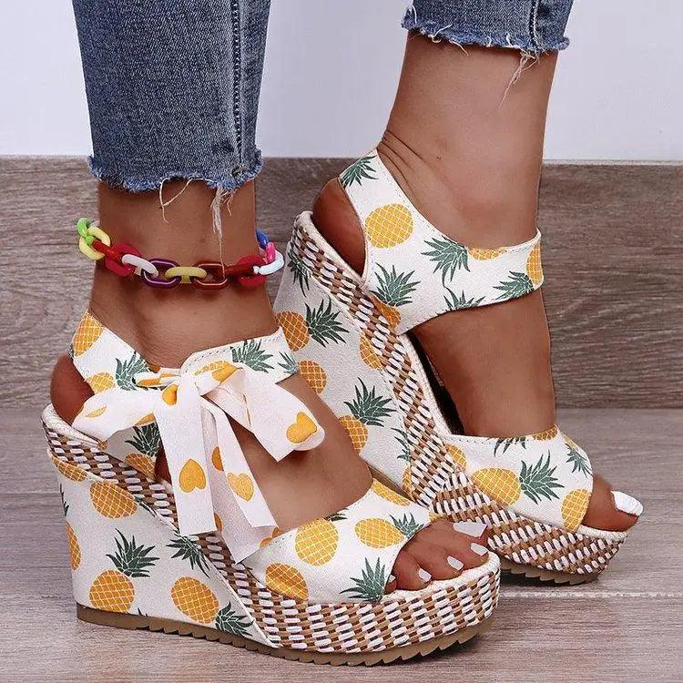 Fashion Women Sandals Luxury Design Elegant High Quality Materials Stylish Womens Summer Sandals Stevvex