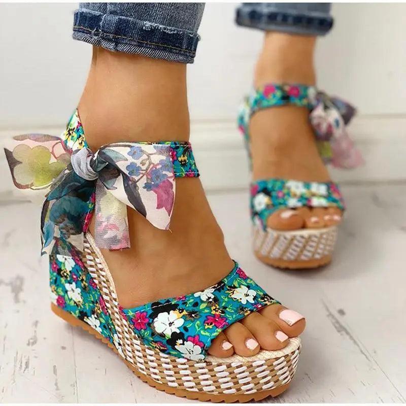 Fashion Women Sandals Luxury Design Elegant High Quality Materials Stylish Womens Summer Sandals Stevvex