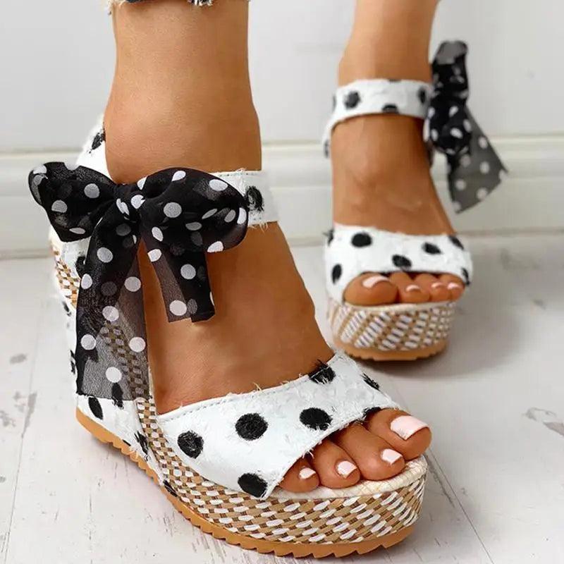 Fashion Women Sandals Luxury Design Elegant High Quality Materials Stylish Womens Summer Sandals Stevvex