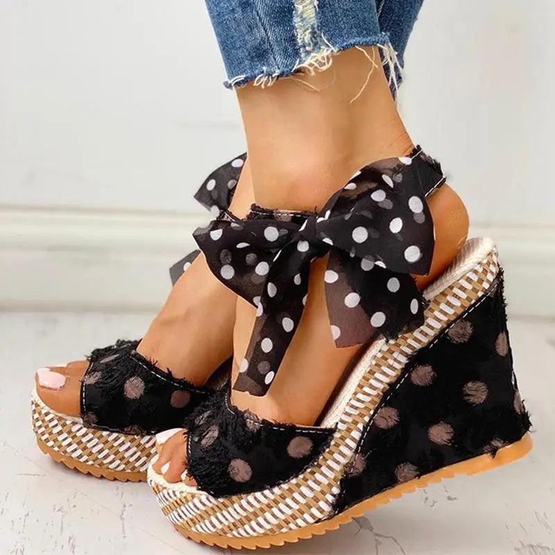Fashion Women Sandals Luxury Design Elegant High Quality Materials Stylish Womens Summer Sandals Stevvex