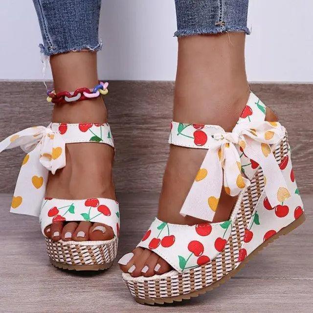 Fashion Women Sandals Luxury Design Elegant High Quality Materials Stylish Womens Summer Sandals Stevvex