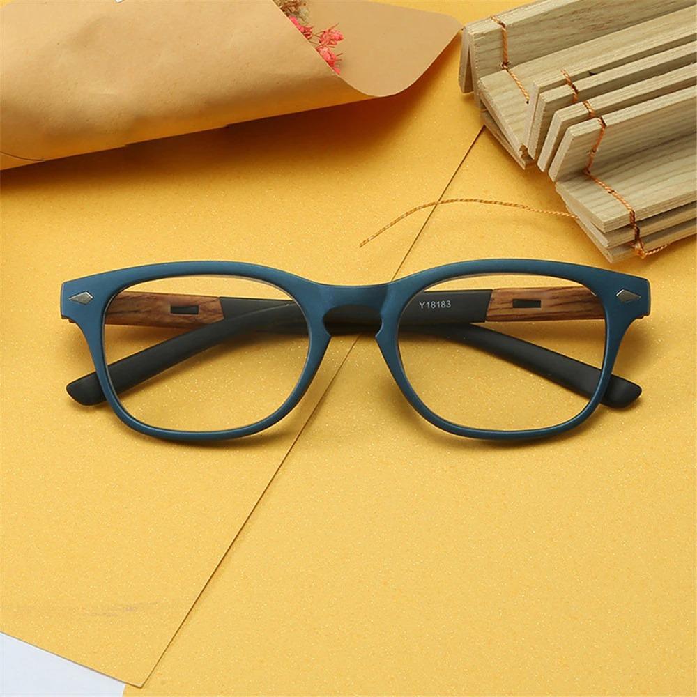 Fashionable Lightweight Frames Sunglasses Design Stylish Wood Grain Reading Glasses For Women Men Fashion Presbyopia Eye Glasses Male Diopter Modern Eyewear Stevvex