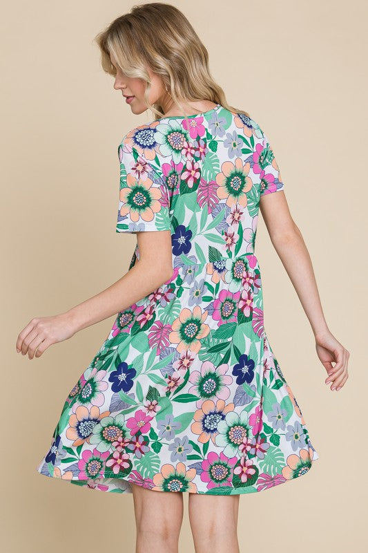 Ruched Floral V-Neck Short Sleeve Summer Dress – Flattering and Feminine Dress with a Chic V-Neckline and Ruched Detailing Stevvex