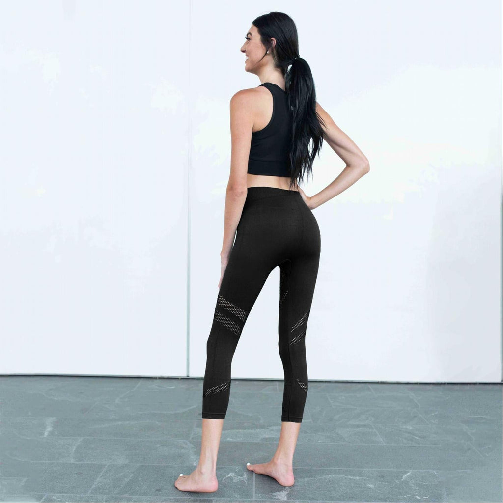 Active Vented Mesh Design Capri Fitness Leggings - SJB-DIAMOND ELITES