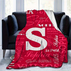 1pc Personalized Name Flannel Blanket - Cozy & Warm, Customized with Your Letters - A Perfect Commemorative Gift for Loved Ones, Ideal for Napping, Camping, & Travel Adventures