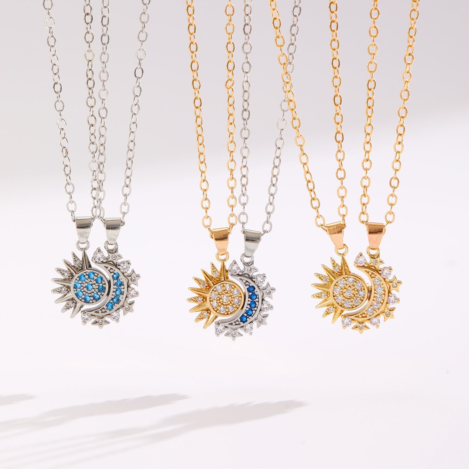 2pcs Necklace Sun And Moon Magnetic Pendant Clavicle Chain Necklace For Couple Lovers Pi-Mart