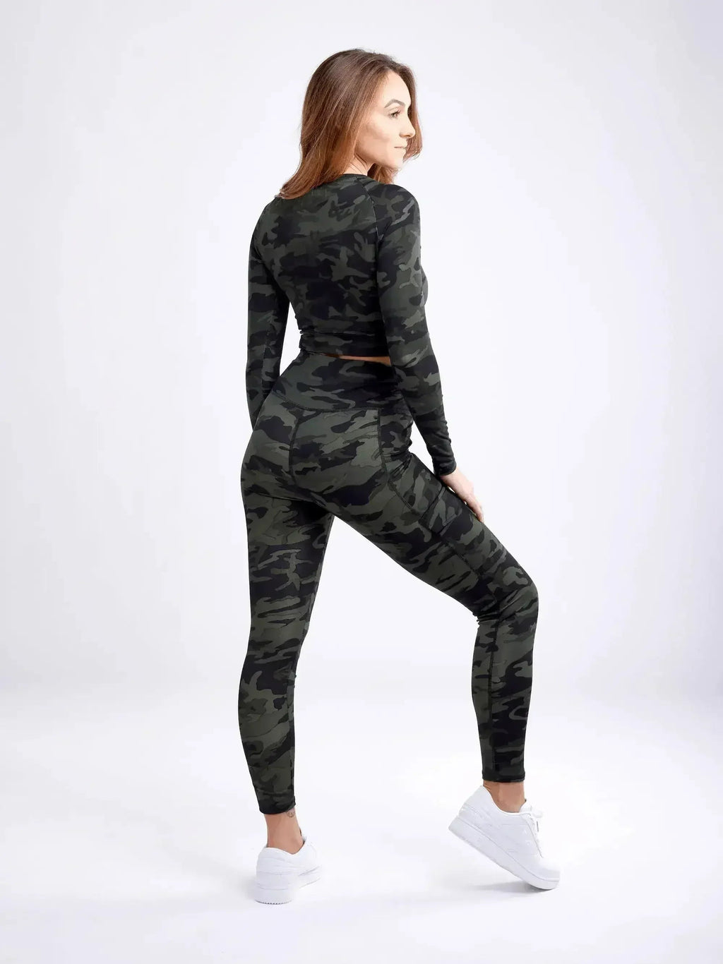 Long-Sleeve Crop Top - SJB-DIAMOND ELITES