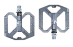 Flat Foot Ultralight Mountain Bike Pedals CNC Aluminum Alloy Sealed 3 Bearing Anti-slip Bicycle Pedals Bicycle Bike Pedals CNC Machined Platform Pedal 3 Sealed Bearings Bicycle Pedal For Adult And Youth With Non-Slip Stevvex