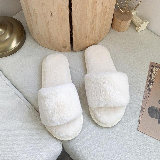 Fluffy Slippers Women Cozy Faux Fur Cross Indoor Floor Slides Flat Soft Furry Shoes Fluffy Furry Fur Slippers Flip Flop Open Toe Cozy House Memory Foam Sandals Slides Soft Flat Comfy Slippers Stevvex