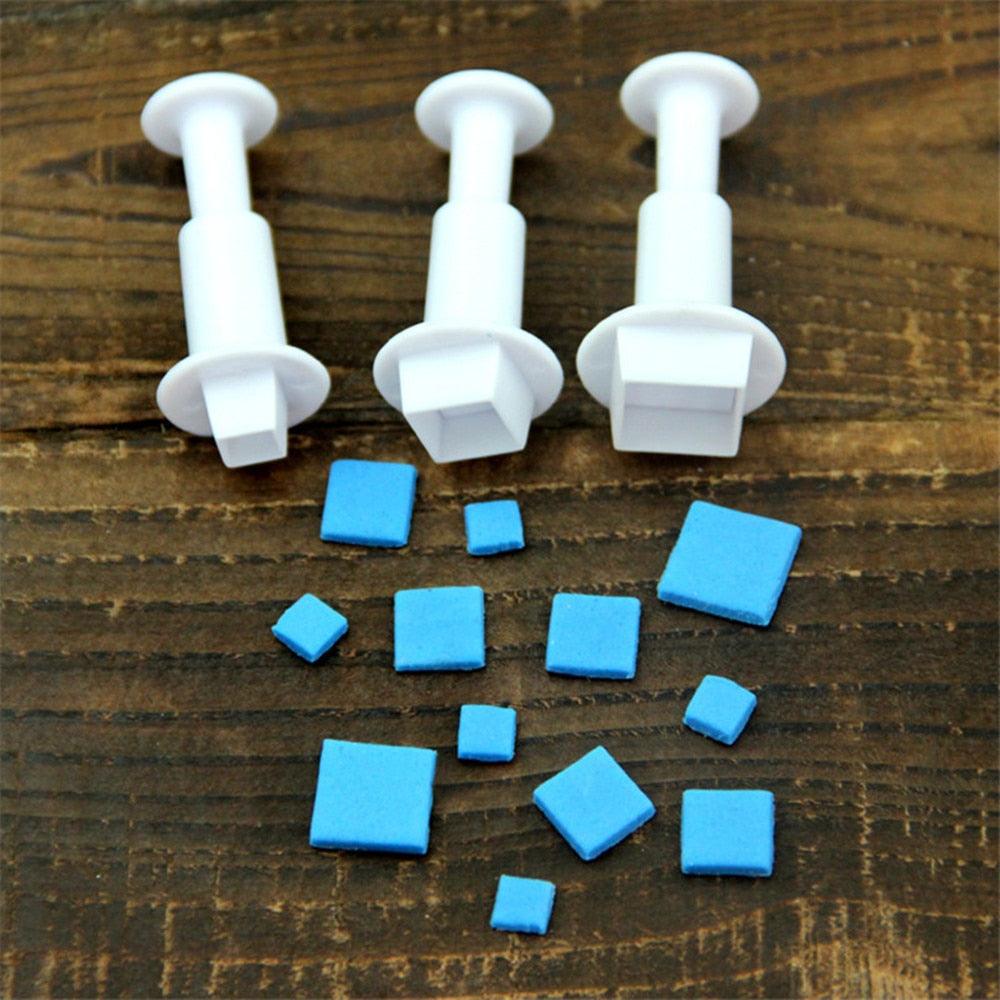 Fondant Cake Cookie Cutter Embossed Ejector Stamp Plunger Mold Kitchen Baking Cake Decorating Tools  Heart Shaped Cookie Mold Hand Press Cookie Dessert Cutter Pastry Decoration Tool Mooncake Maker Stevvex
