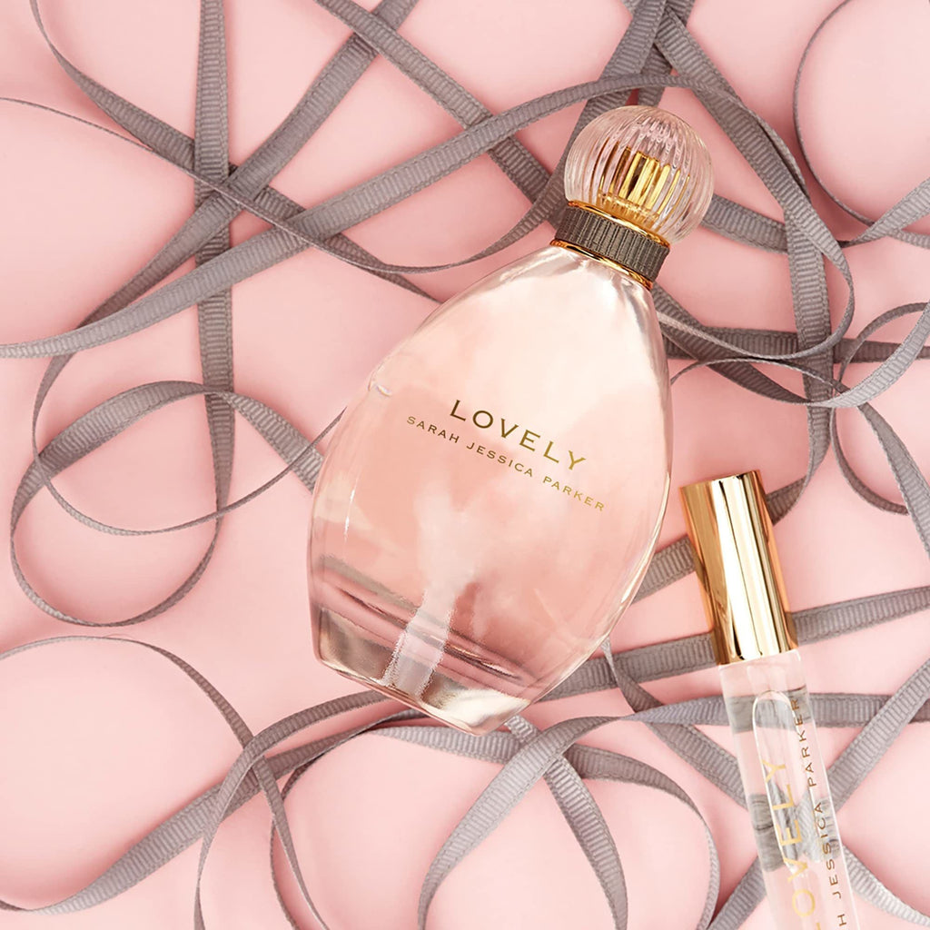 LOVELY SARAH JESSICA PARKER by Sarah Jessica Parker EAU DE PARFUM SPRAY 1 OZ EasyOptionXY LLC