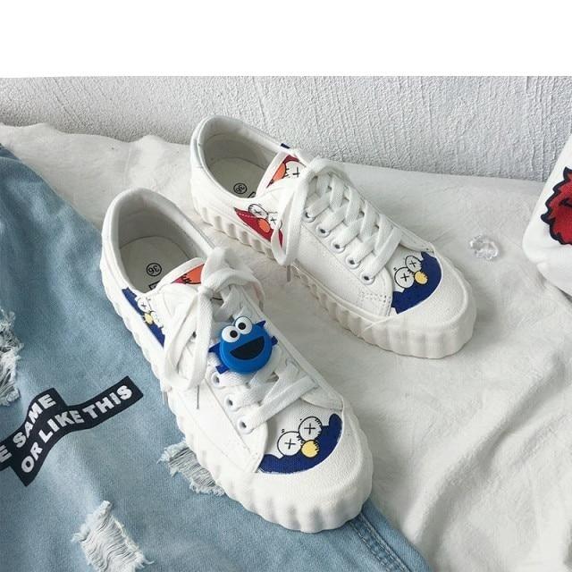 Funny Yellow Cartoon Design Sneakers Women Casual Fashion New Flat Vulcanized Sneakers Lace Up Canvas Shoes Men Comfortable Canvas Flats Summer Fashion Lace-up Sneakers Stevvex