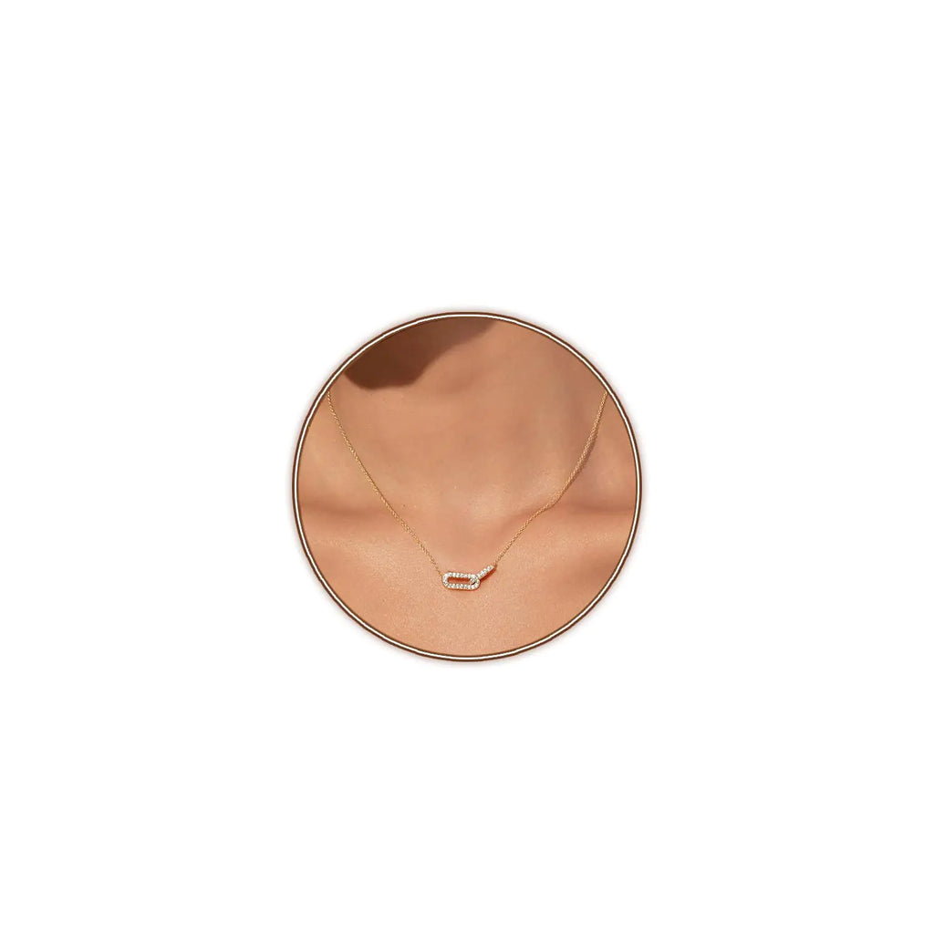 Airmb Gold Necklace Dainty Diamond Necklaces Simple 18K Gold Plated Paperclip Pendant Choker Necklaces Cute Gold Cubic Zirconia Open Oval Choker Necklaces Trendy Gold Jewelry for Women