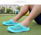 Garden Clog Women Quick Drying Summer Beach Slipper Flat Outdoor Sandals Breathable Mesh Sandals Beach Footwear Anti-Slip Slippers Quick Drying Sandals Stevvex