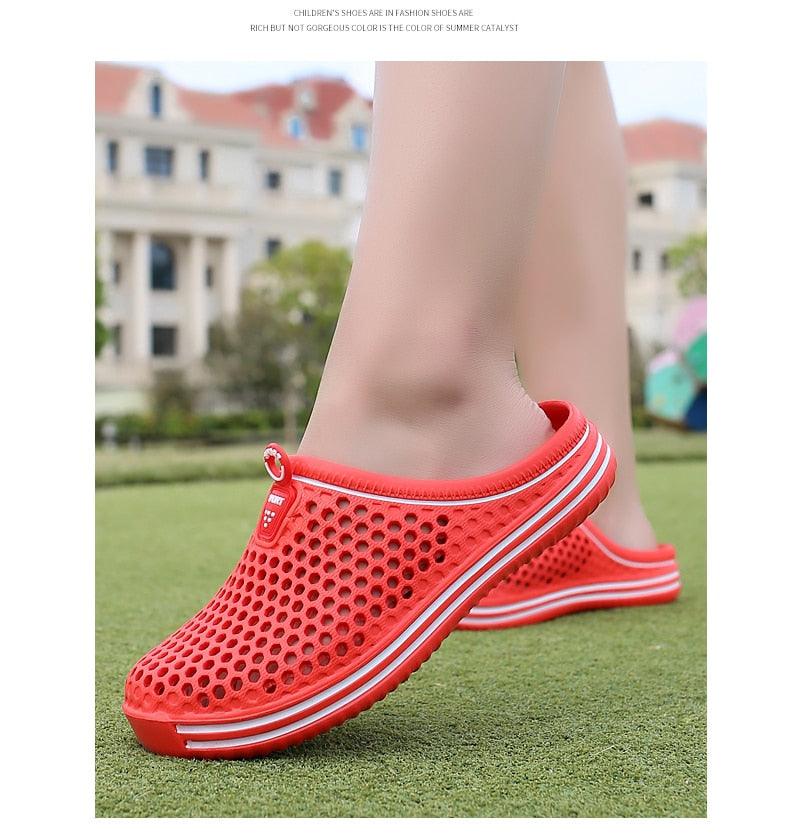 Garden Clog Women Quick Drying Summer Beach Slipper Flat Outdoor Sandals Breathable Mesh Sandals Beach Footwear Anti-Slip Slippers Quick Drying Sandals Stevvex