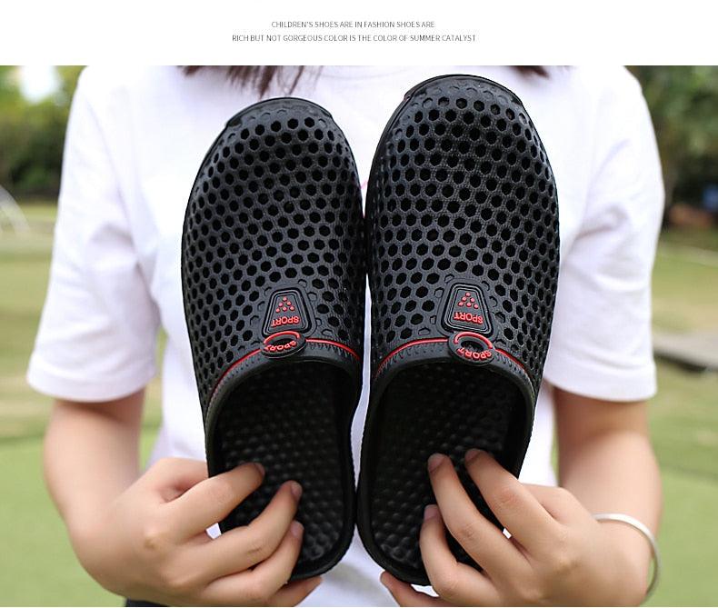 Garden Clog Women Quick Drying Summer Beach Slipper Flat Outdoor Sandals Breathable Mesh Sandals Beach Footwear Anti-Slip Slippers Quick Drying Sandals Stevvex