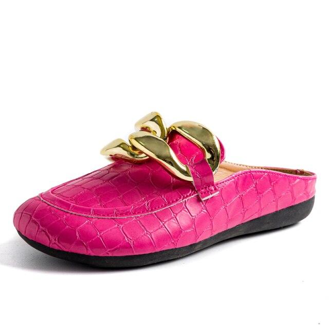 Gold Chain Women Slipper Closed Toe Slip On Mules Shoes Round Toe Low Heels Casual Slides Flat Mules Comfortable Slides Mules Shoes Ladies Slip-On Luxury Shoes Stevvex