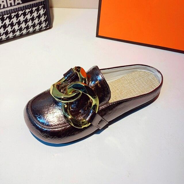 Gold Chain Women Slipper Closed Toe Slip On Mules Shoes Round Toe Low Heels Casual Slides Flat Mules Comfortable Slides Mules Shoes Ladies Slip-On Luxury Shoes Stevvex