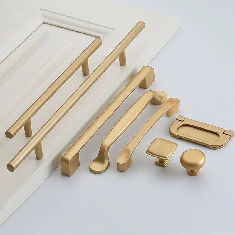 Golden Simple Fashion Aluminum Alloy Furniture Handles Bookcase Handles Wine Cabinet Handles Door Knob Handles For Cabinet Cabinet Knobs Cupboard Drawers Cabinet Dresser Bookcase Wardrobe 2.2CM Stevvex