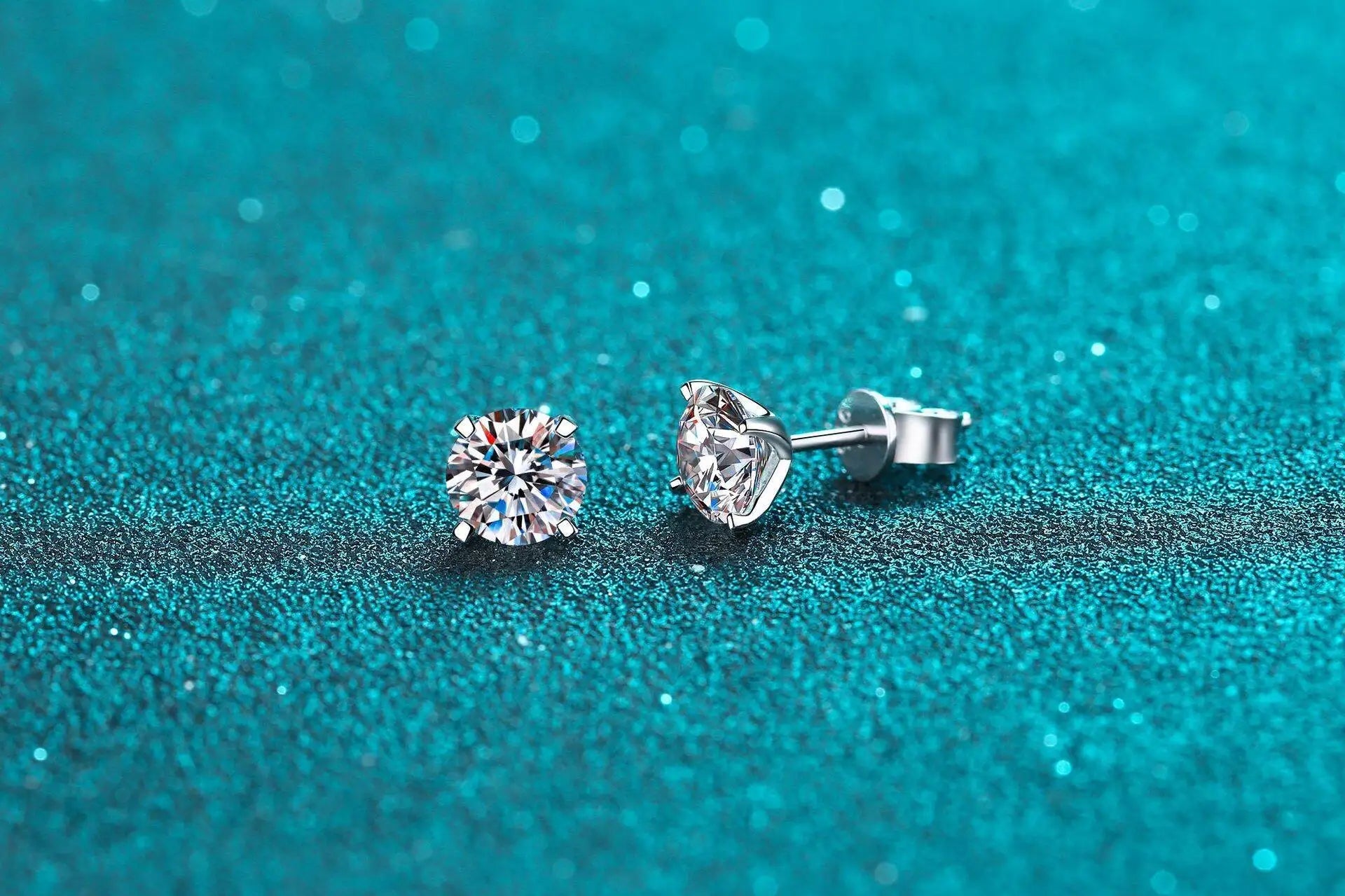 GRA GIA Certified Moissanite Stud Earrings 0.2-2CT VVS1 4-Claw Sterling S925 BandsCo Straps