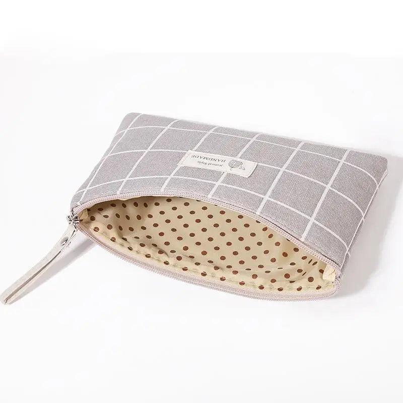 Handmade Retro Pencil Case Large Capacity Stationary Case Cool Stylish Printed Pouch For Office Stevvex