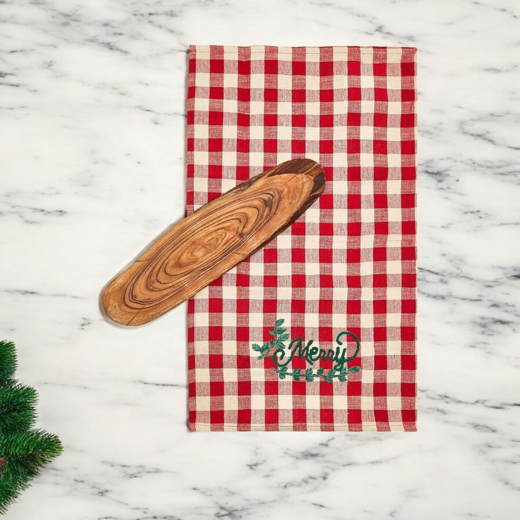 Holiday Charcuterie Board Set With Tartan Kitchen Towels - 2-Piece Gift BandsCo Straps