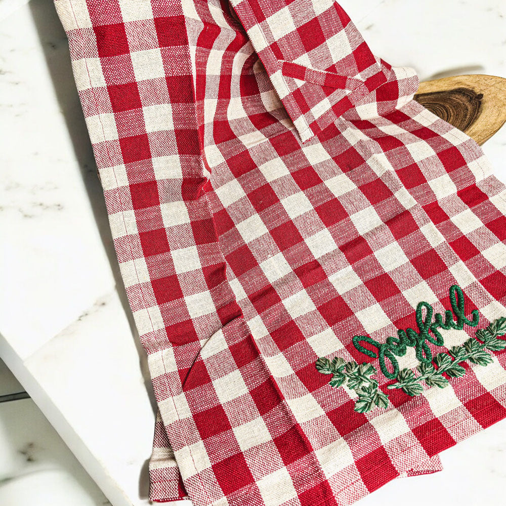 Holiday Charcuterie Board Set With Tartan Kitchen Towels - 2-Piece Gift BandsCo Straps
