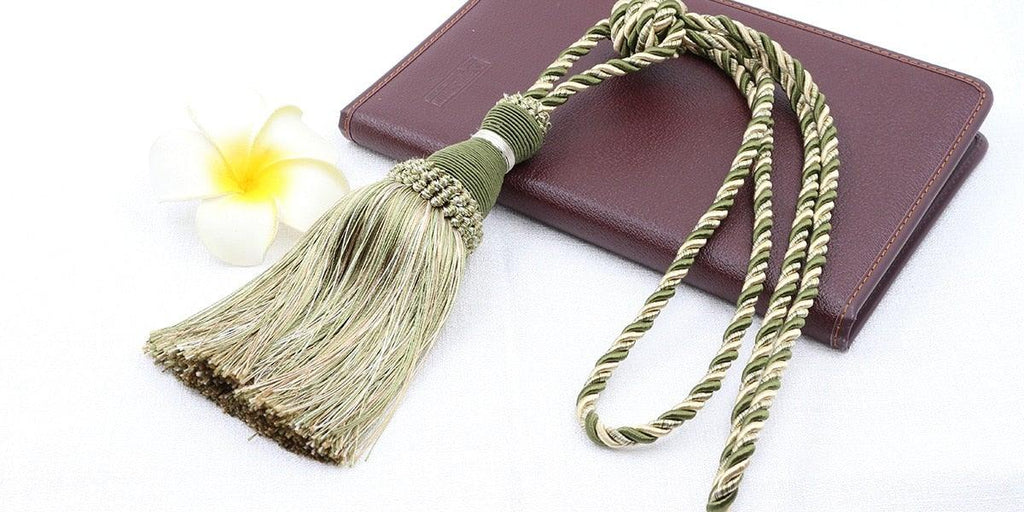 Home Decoration Polyester Tassel Tiebacks Curtain Holder Handmade Tassel Curtain Rope Holdback Window Drape Hanging Ball Tassels Curtains Buckle Sling Binding Lantern Tiebacks Handcrafted Braided Curtain Holdbacks Window Home Decor 55-90cm Stevvex