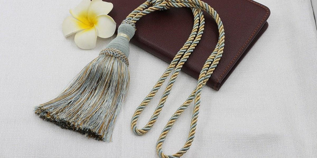 Home Decoration Polyester Tassel Tiebacks Curtain Holder Handmade Tassel Curtain Rope Holdback Window Drape Hanging Ball Tassels Curtains Buckle Sling Binding Lantern Tiebacks Handcrafted Braided Curtain Holdbacks Window Home Decor 55-90cm Stevvex