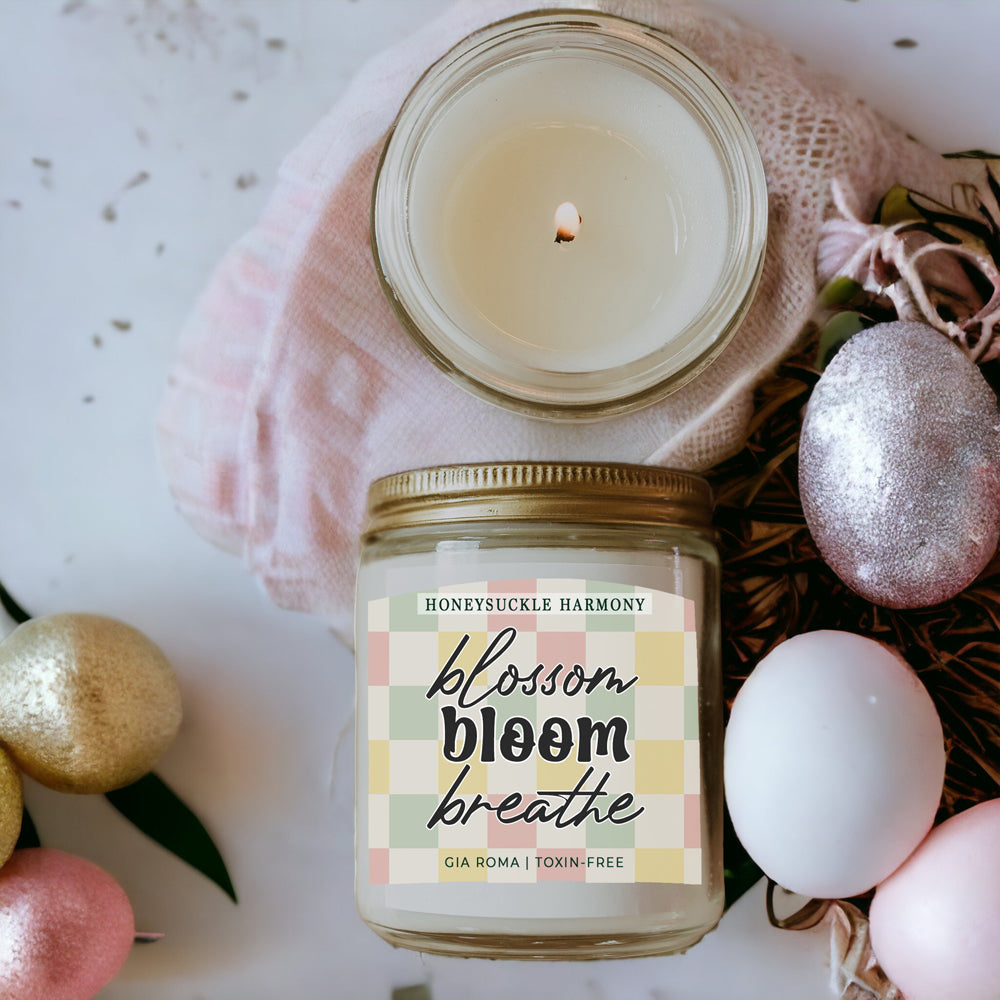 Honeysuckle Scented Soy Candle - Sweet Floral Blossom, Honeyed Summer Aroma