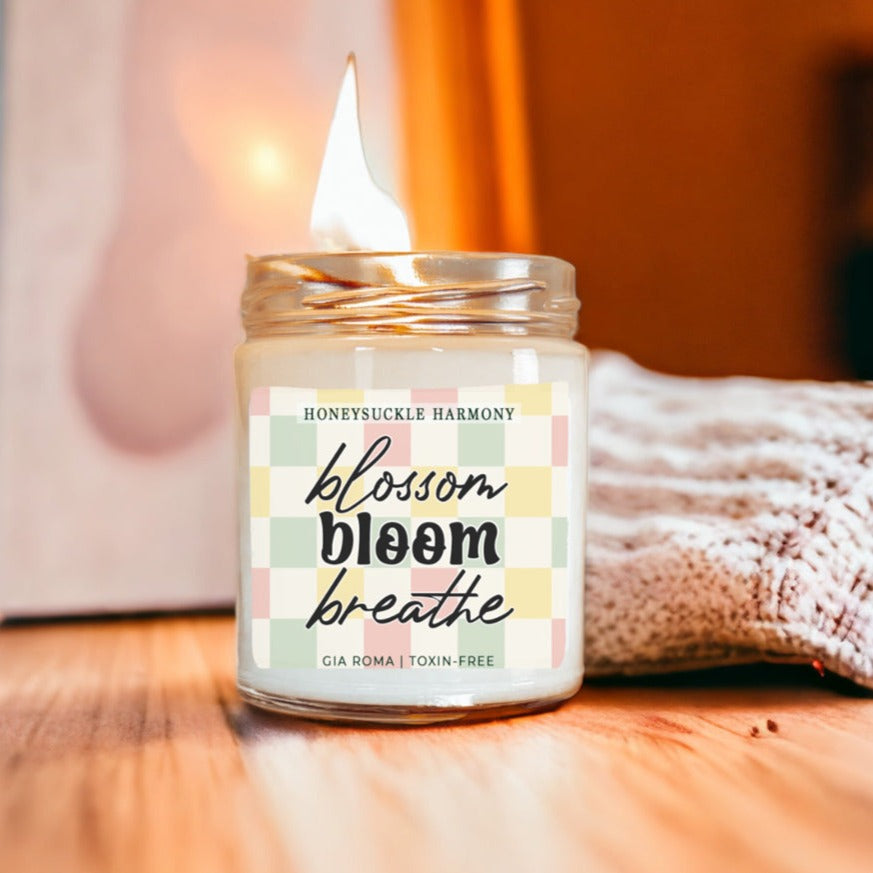 Honeysuckle Scented Soy Candle - Sweet Floral Blossom, Honeyed Summer Aroma