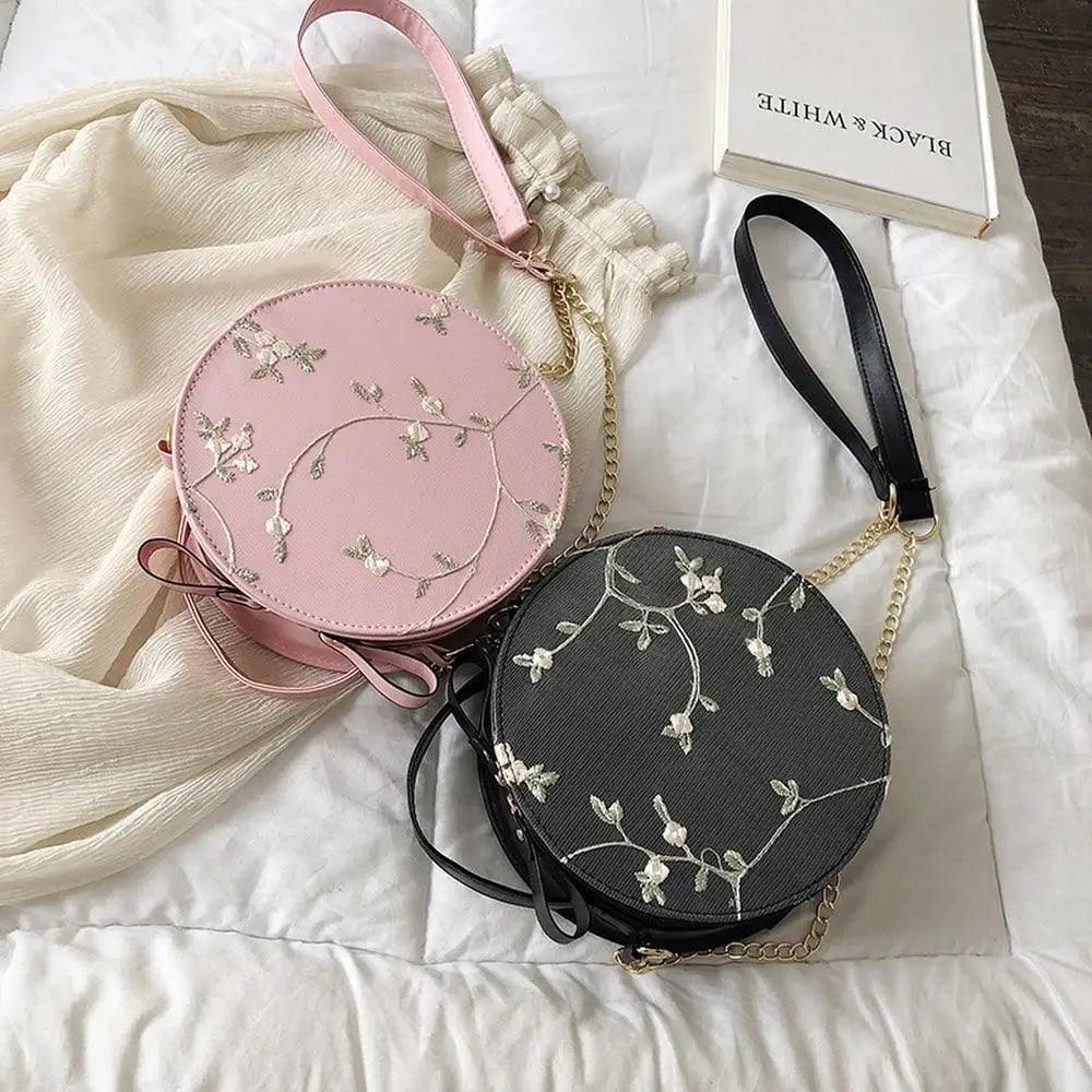Hot Looking Sweet Lace Round Handbags High Quality PU Leather Small Fresh Flower Chain Shoulder Crossbody Bags For Women Stevvex