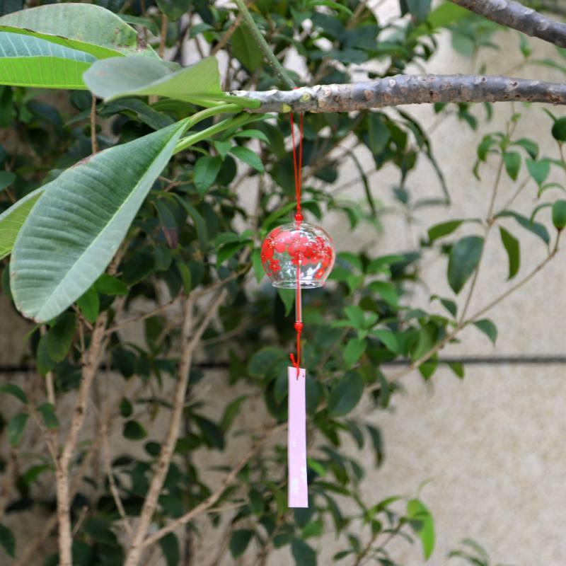 Japan Style Hand-paint Sakura Glass Wind Chimes Creative Gifts Painted Window & Door Hanging Bells Decorations Hanging Wind Chime Pendant Label Chimes Wind Bells Gift For Mom Home Stevvex