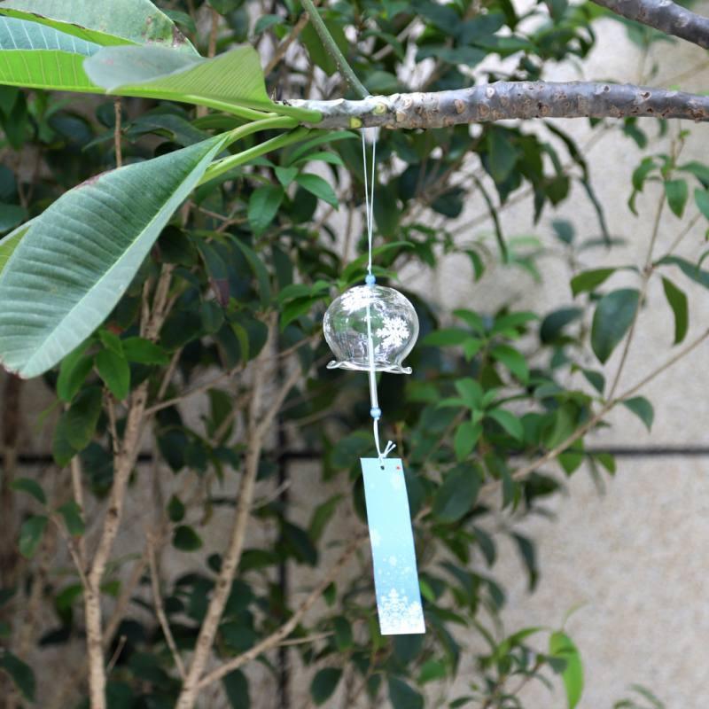 Japan Style Hand-paint Sakura Glass Wind Chimes Creative Gifts Painted Window & Door Hanging Bells Decorations Hanging Wind Chime Pendant Label Chimes Wind Bells Gift For Mom Home Stevvex