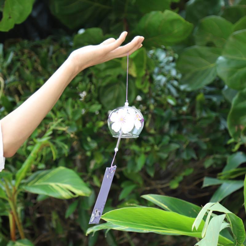 Japan Style Hand-paint Sakura Glass Wind Chimes Creative Gifts Painted Window & Door Hanging Bells Decorations Hanging Wind Chime Pendant Label Chimes Wind Bells Gift For Mom Home Stevvex