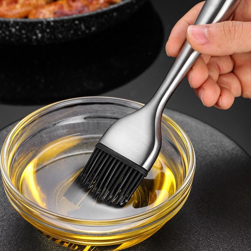 Kitchen Oil Brush BBQ Grill Basting Brush Stainless Steel Handle Pastry Brush Barbecue Cooking Brush BBQ Kitchen Tools String Brush BBQ Pastry Brush Stainless Steel BBQ Sauce Oil Pastry Brush for Baking BBQ Accessories Stevvex