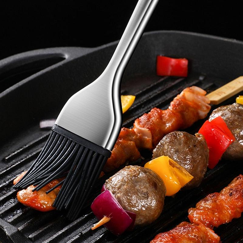 Kitchen Oil Brush BBQ Grill Basting Brush Stainless Steel Handle Pastry Brush Barbecue Cooking Brush BBQ Kitchen Tools String Brush BBQ Pastry Brush Stainless Steel BBQ Sauce Oil Pastry Brush for Baking BBQ Accessories Stevvex