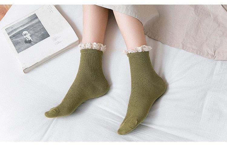 Lace Frilly Ruffle Socks Kawaii Cute Korean Style Women Cotton Woman Socks Winter Comfortable Cotton Socks Warm Socks For Men And Women Stevvex
