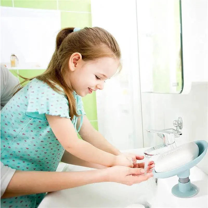 Leaf Shape Soap Box Drain Soap Holder Box Kichen Bathroom Accessories Toilet Laundry Soap Box Bathroom Supplies Tray Gadgets Soap Holder Leaf-Shape Self Draining Soap Dish Holder Not Punched Easy Clean Bar Soap Holder With Suction Cup Soap Dish Stevvex