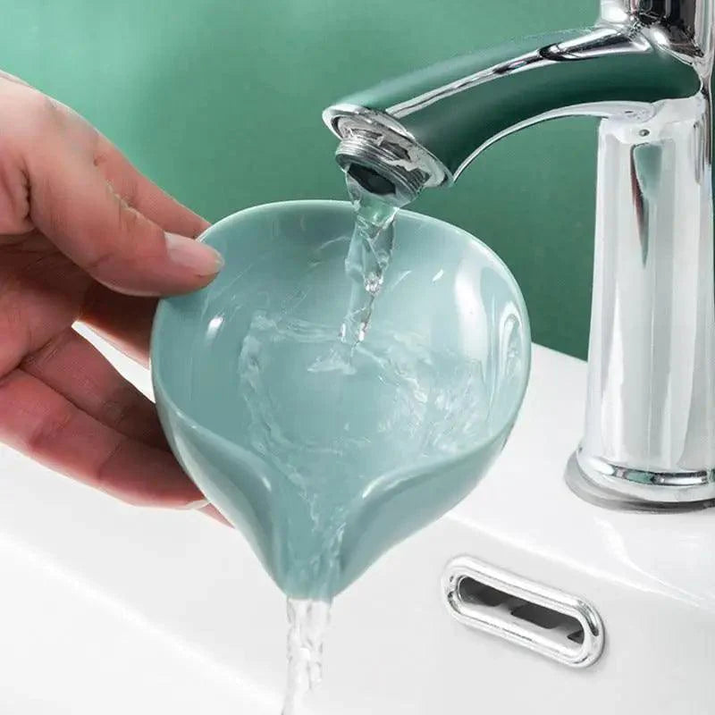 Leaf Shaped Soap Dish Holder Suction Cup Soap Dish For Bathroom Shower Soap Box Sponge Soap Holder Storage Tray Soap container Soap Dish Holder Lotus Leaf Shape With Suction Cup Drain Detachable Soap Box Not Punched Toilet Bath Drain Shelf Storage Stevvex