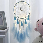 LED Dream Catcher Lamp Flying Wind Chimes Lighting Dream-catcher Handmade Ornaments Traditional Gifts Feather Pendant Romantic Creative Wall Hanging Home Wall Decoration Ornament Craft Native American Style Stevvex