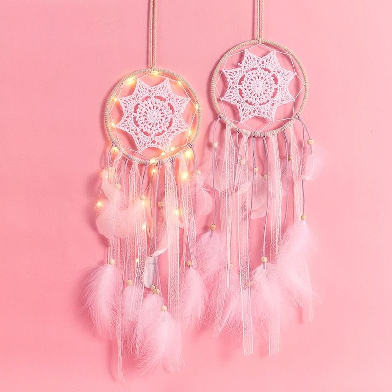 LED Dream Catcher Lamp Flying Wind Chimes Lighting Dream-catcher Handmade Ornaments Traditional Gifts Feather Pendant Romantic Creative Wall Hanging Home Wall Decoration Ornament Craft Native American Style Stevvex