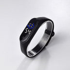 LED Electronic Boys Girls Watch Digital Silicone Wristwatch Fashion Casual Universal Watch Unisex Sport Watch Led Digital Silicone Strap Digital LED Sports Watch For Women Kids Stevvex