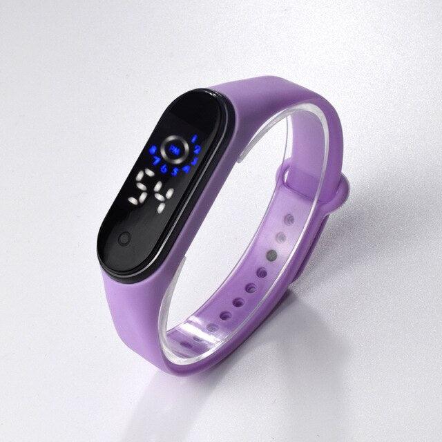 LED Electronic Boys Girls Watch Digital Silicone Wristwatch Fashion Casual Universal Watch Unisex Sport Watch Led Digital Silicone Strap Digital LED Sports Watch For Women Kids Stevvex