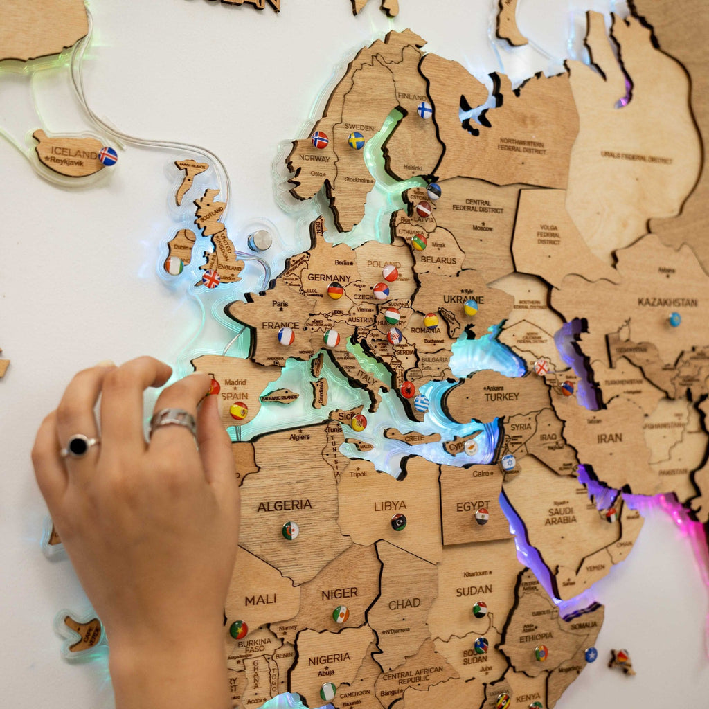 3D LED Wooden World Map 2.0 Gold - SJB-DIAMOND ELITES