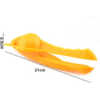 Lemon Squeezer Liquid Portable Multi-Functional Lemon Squeezer Manual Orange Citrus Juicer Home Lemon Clip Squeeze Juice Mini Orange Press Juice Kitchen Tools Manual Fruit Juicer Mini Blender Stevvex