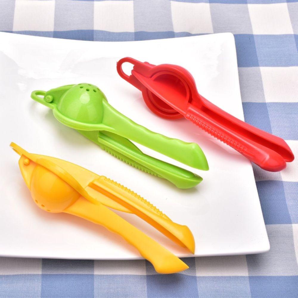 Lemon Squeezer Liquid Portable Multi-Functional Lemon Squeezer Manual Orange Citrus Juicer Home Lemon Clip Squeeze Juice Mini Orange Press Juice Kitchen Tools Manual Fruit Juicer Mini Blender Stevvex