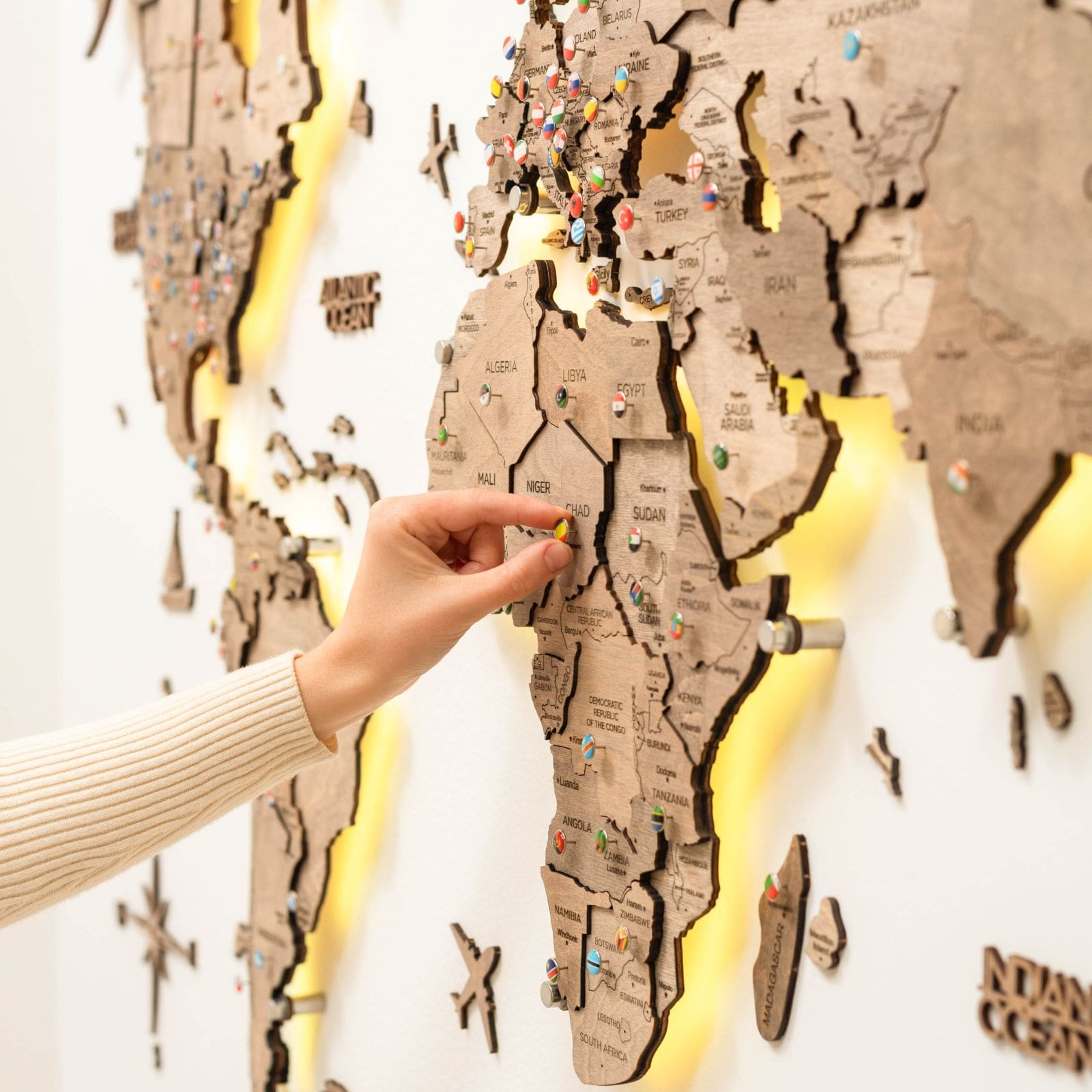 3D LED Wooden World Map 3.0 Terra - SJB-DIAMOND ELITES
